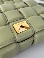 Bottega Veneta Cassette Padded Green 26x18x8cm - 2