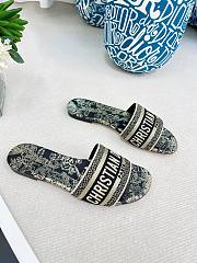 Dior Dway Slide Black and Gold Tone - 2