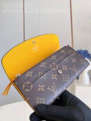 Louis Vuitton LV Emilie Wallet Yellow 19 x 10 x 2 cm - 4