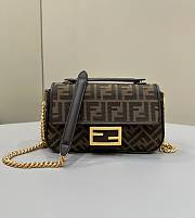 Fendi Baguette Brown 24x14.5x7cm - 1