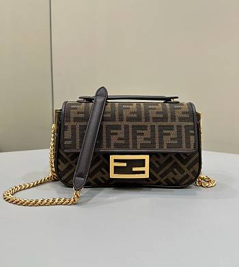 Fendi Baguette Brown 24x14.5x7cm