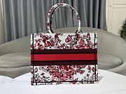 Dior Medium Book Tote White Red Le Cœur des Papillons 36 x 27.5 x 16.5 cm - 2