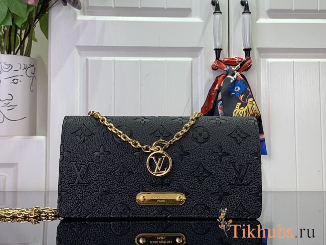 Louis Vuitton LV Wallet On Chain Lily Black 20.5 × 10 × 3.5 cm - 1