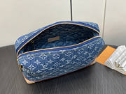 Louis Vuitton LV Pochette Cosmétique GM Denim Blue 27 x 18 x 9 cm - 6