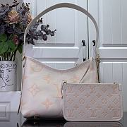 Louis Vuitton LV Carryall Zip NM PM Latte White 29.5 x 24 x 12 cm - 5