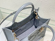 Dior Small Book Tote Grey Macrocannage 26.5 x 21 x 14 cm - 6