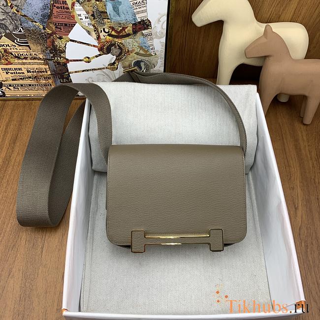 Hermes Geta Etoupe Chevre Gold Hardware 20cm - 1