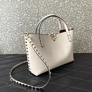 Valentino Garavani Rockstud Tote Bag Leather White 28x20x8cm - 4