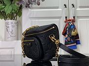 Louis Vuitton LV Mini Bumbag Black 17x12x9.5cm - 2