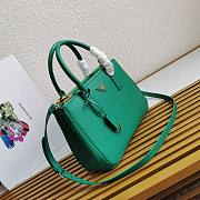 Prada Galleria Saffiano Leather Green Bag 28x20x12cm - 3