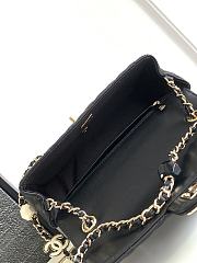 Chanel Flap Bag Black 19cm - 2