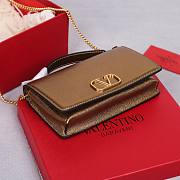 Valentino Garavani Vlogo Signature Wallet Chain Metallic 19x4x10.5cm - 5