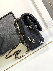 Chanel Flap Bag Black Gold 25cm - 4