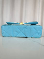 Chanel Large 19 Bag Denim Light Blue 30x20x10cm - 4