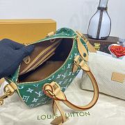 Louis Vuitton LV Speedy P9 Bandoulière 25 Green 25 x 15 x 15 cm - 2