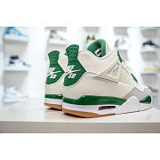 Nike SB x Air Jordan 4 Retro SP Pine Green - 5