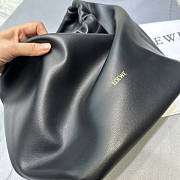 Loewe Small Squeeze Bag In Nappa Lambskin Black 29x24x10.5cm - 6