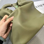 Loewe Small Squeeze Bag In Nappa Lambskin Green 29x24x10.5cm - 2