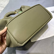 Loewe Small Squeeze Bag In Nappa Lambskin Green 29x24x10.5cm - 3