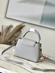 Louis Vuitton LV Capucines Mini Bag Ice Grey 21x14x8cm - 2