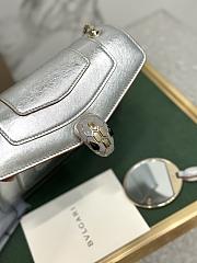 Bvlgari Serpenti Forever Crossbody Bag Silver 20x14x4.5cm - 2