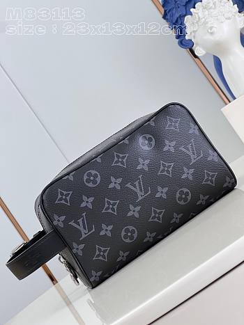 Louis Vuitton LV Locker Dopp Kit Monogram 23 x 13 x 12 cm