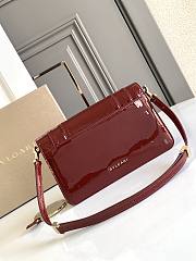 BVLGARI Serpenti Forever Shoulder Bag Red Wine 22x15x4.5cm - 6