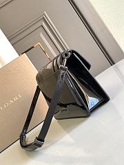 BVLGARI Serpenti Forever Shoulder Black Bag 22x15x4.5cm - 2