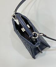 Fendi Peekaboo Iseeu Petite Midnight Blue Woven Leather 20x10.5x15cm - 3