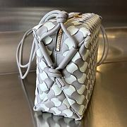 Bottega Veneta Small Loop Camera Bag Agate Grey Glacier 22x15.5x9cm - 4