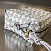 Bottega Veneta Small Loop Camera Bag Agate Grey Glacier 22x15.5x9cm - 2