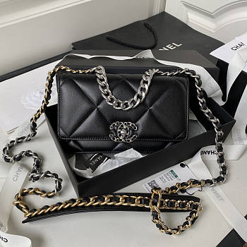 Chanel 19 Woc Wallet On Chain Black Silver 19cm