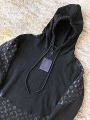 Louis Vuitton LV Circle Cut Black Hoodie - 4