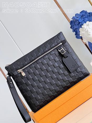 Louis Vuitton LV Takeoff Damier Infini 30 x 22 x 5 cm