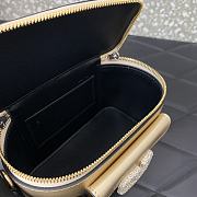 Valentino Garavani Leather Locò Vanity Case Gold 16.5x10x7.5cm - 5