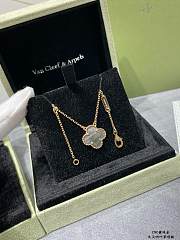 Van Cleef & ArPels Necklace 01 - 2