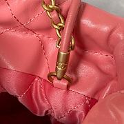 Chanel 22 Mini Handbag Gold Dark Pink 20x19x6cm - 2