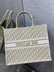 Dior Large Book Tote White Gold-Tone Oblique 42cm - 1