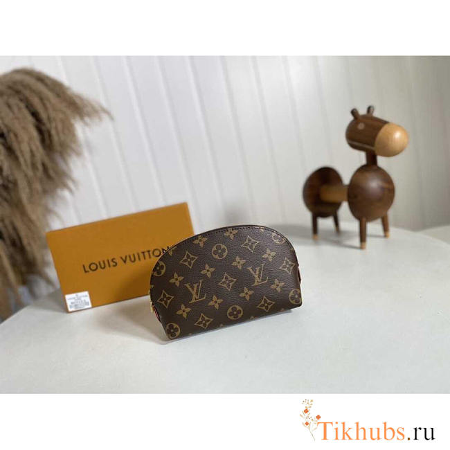 Louis Vuitton LV Cosmetic Pouch PM Brown 19 x 12 x 6 cm - 1