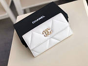 Chanel 19 Wallet Long White Lambskin 19x10x3cm - 1