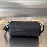 Bottega Veneta Mini Intrecciato Barrel Black 20.5x10.5x10.5cm - 1
