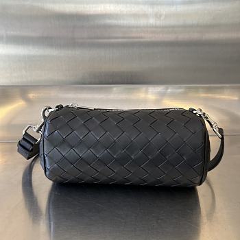 Bottega Veneta Mini Intrecciato Barrel Black 20.5x10.5x10.5cm