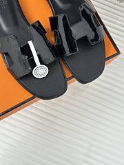 Hermes Oran Patent Black Slipper - 5