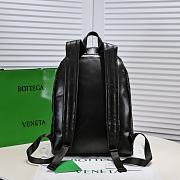 Bottega Venetta Backpack Bag intreciatto Black 43x32cm - 4