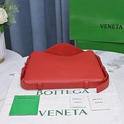 Bottega Veneta Cradle Medium Bag Red 30x23x16cm - 3