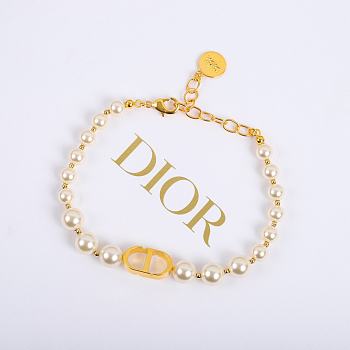 Dior 30 Montaigne Bracelet Gold-Finish Metal White Resin Pearls