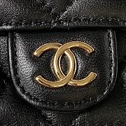 Chanel Flap Bag Top Handle Black Lambskin 17x9.5x4cm - 4