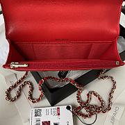 Chanel Flap Bag Top Handle Red Lambskin 17x9.5x4cm - 3