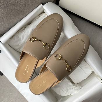 Gucci Princetown Grey Slipper Weißes