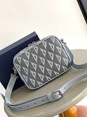 Dior Hit The Road Bag Grey 20.5x15x7cm - 4